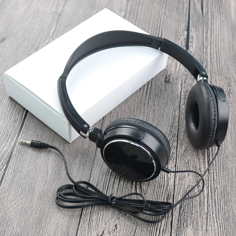 Universal 3.5mm Wired Foldable Headphones